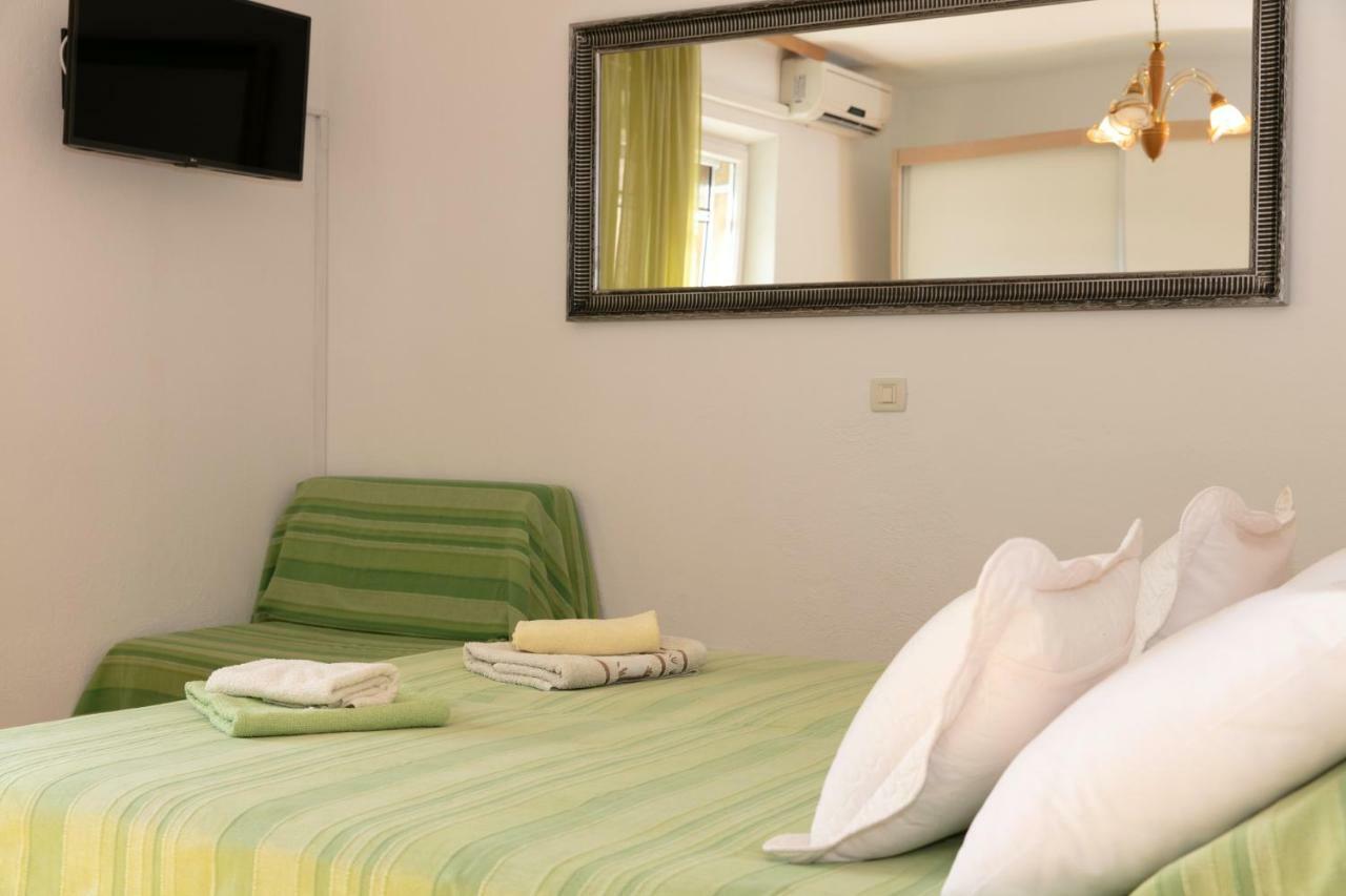 Apartmani Darinka Baška Voda Exterior foto